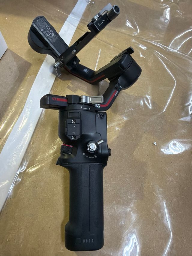 DJI RS 3 Estabilizador Cámara 3 Ejes