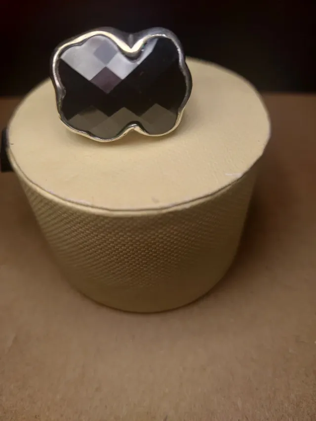 Anillo Oso Negro plateado