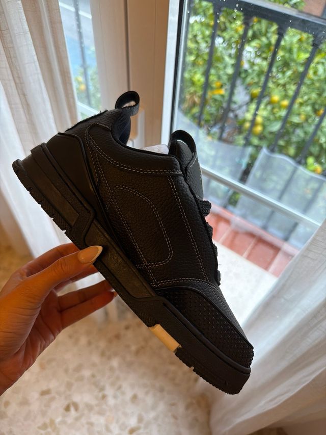 Zapatos Louis Vuitton Negros