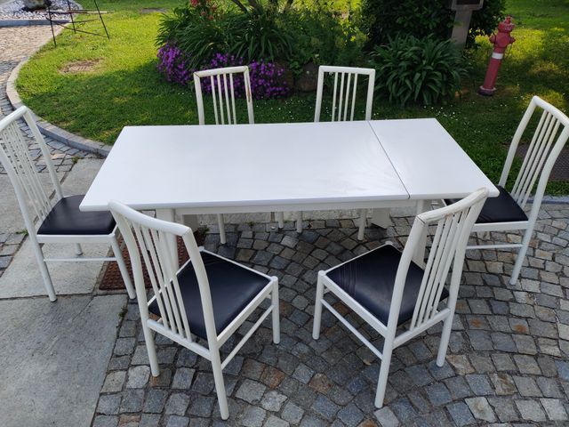 Tavolo da pranzo o da ufficio bianco con 6 sedie