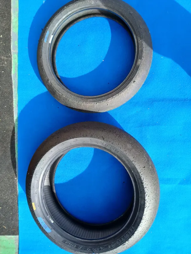 Neumáticos Slick Pirelli Diablo Superbike Slick SC