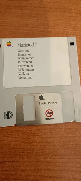 Apple Macintosh Plus con unidad 40SC