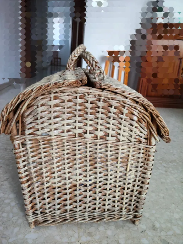 Cesta mimbre antigua