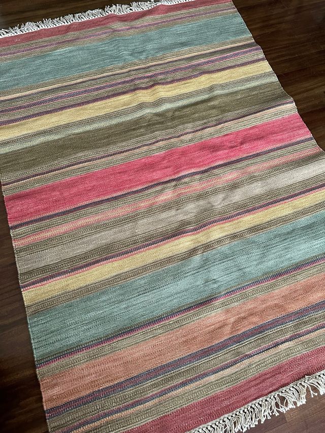 Alfombra de tela a rayas