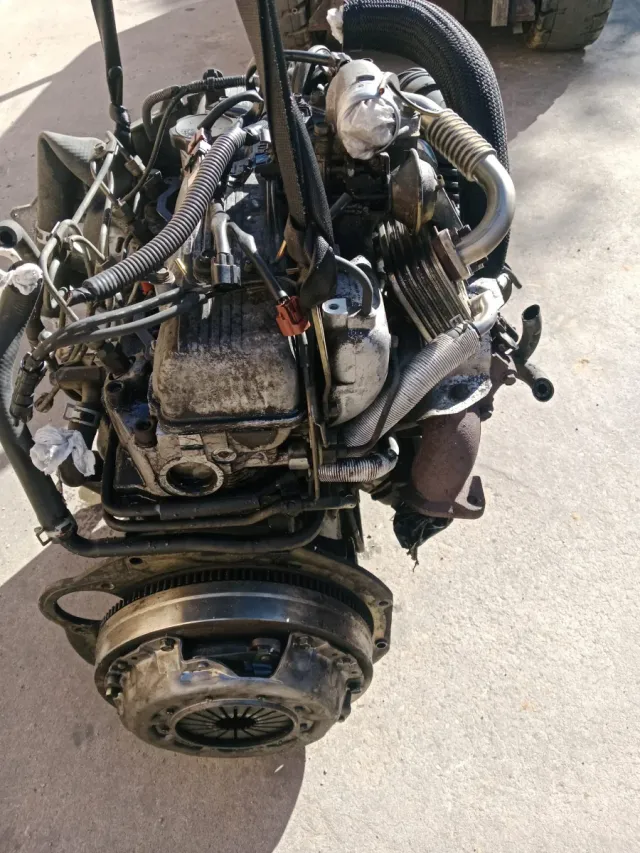 Motor Mitsubishi 2.5 did