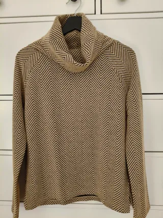 Jersey fino cuello alto estampado espiga