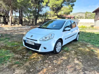 Renault Clio 2010