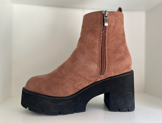 botas botines marrones con plataformas de ante