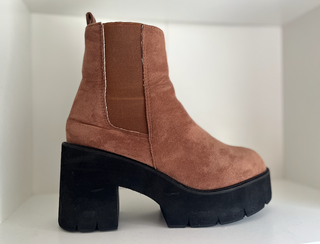 botas botines marrones con plataformas de ante