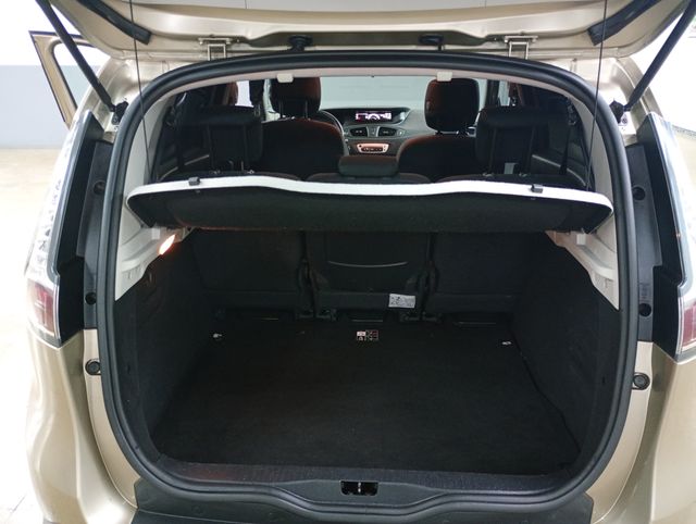 Renault Scenic 1.5 dci 110 cv limited