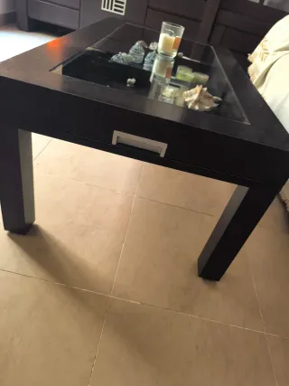 Conjunto mesa auxiliar y 2 sillas