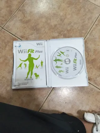 Wii Fit Plus Nintendo Juego Wii