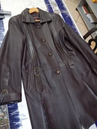 Chaqueta larga de PIEL mujer marrón