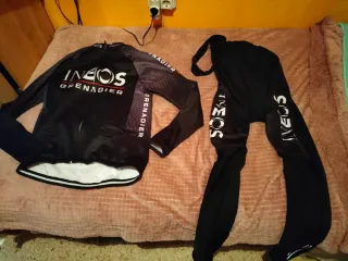 Equipación Ciclismo Ineos Grenadier talla M