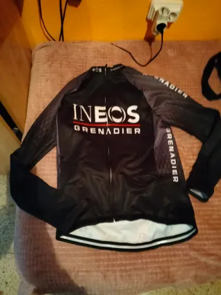 Equipación Ciclismo Ineos Grenadier talla M