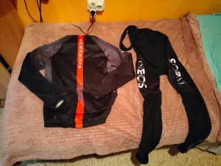 Equipación Ciclismo Ineos Grenadier talla M