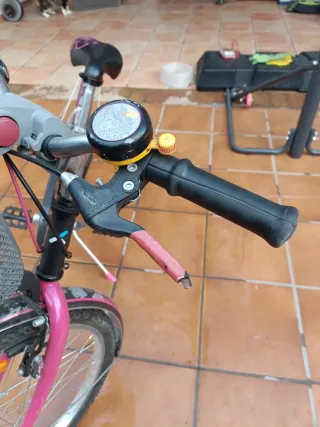 Bicicleta infantil BTWIN rosa