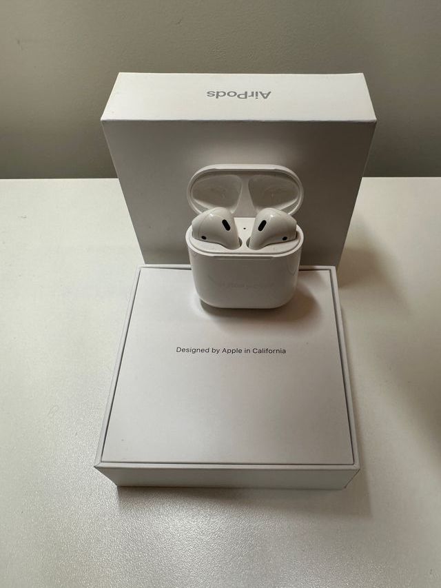 AirPods 2da Gen Apple Originales con Caja