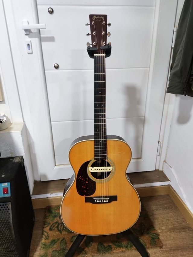 Guitarra Martin 00028 Zurda