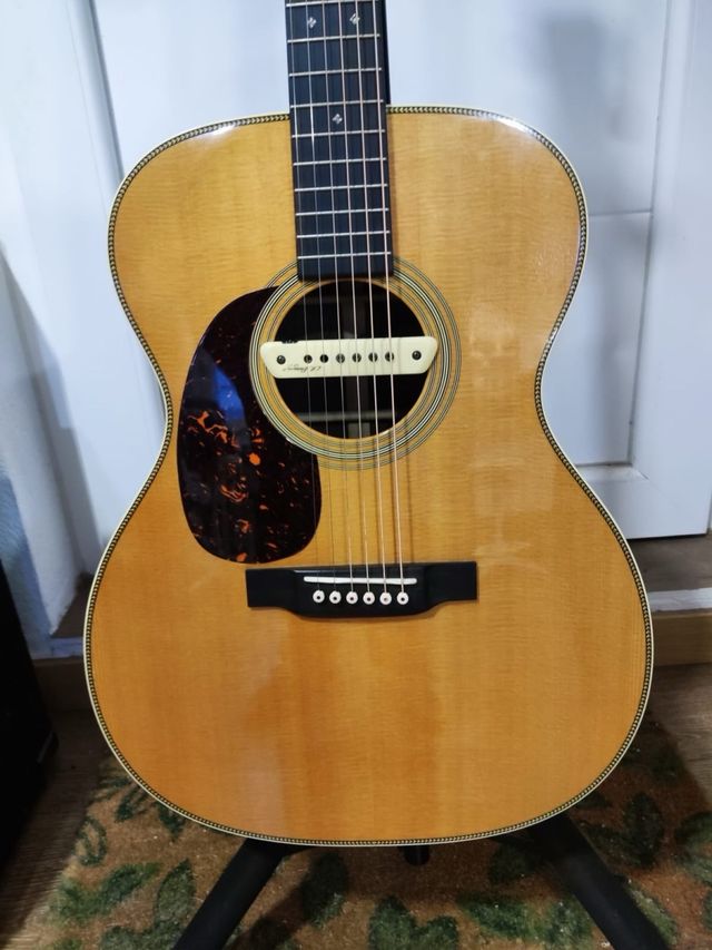 Guitarra Martin 00028 Zurda