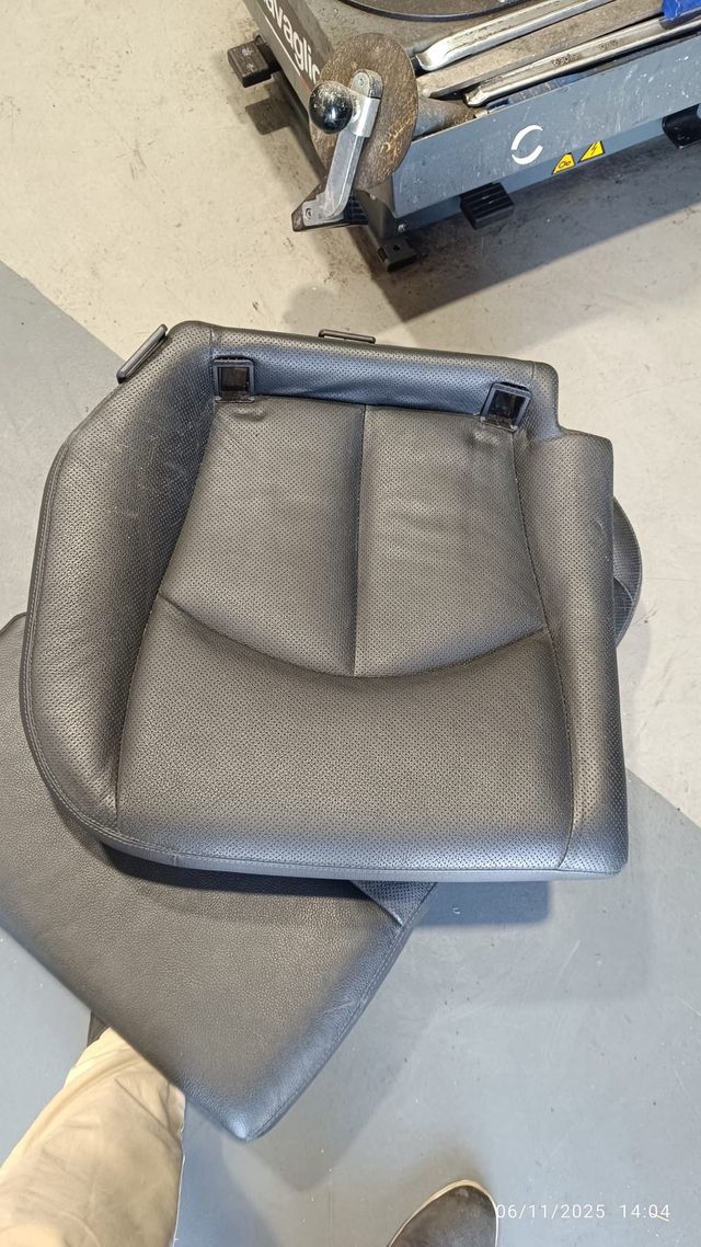 Asientos Mercedes Cuero Negro