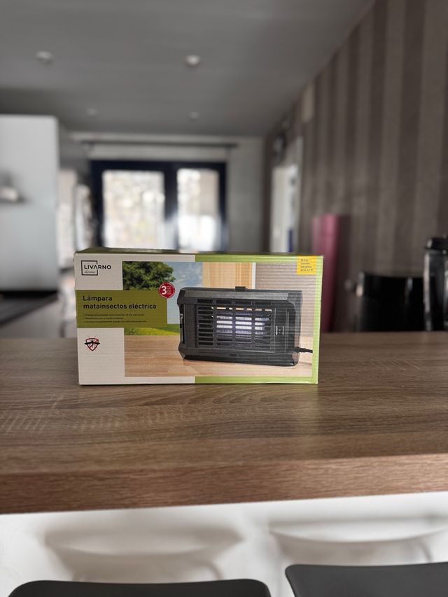 Lampada Elettrica Antinsetti Livarno