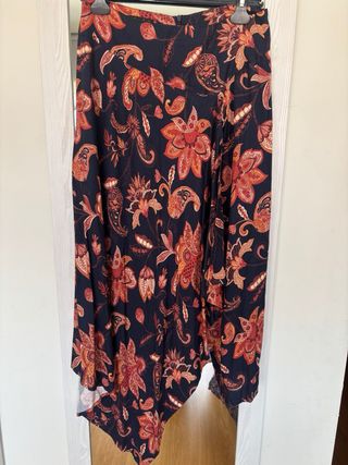 Conjunto Falda y Blusa Panambi