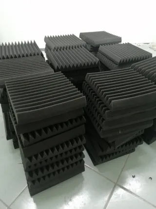 Paneles insonorizantes para aislamiento acústico