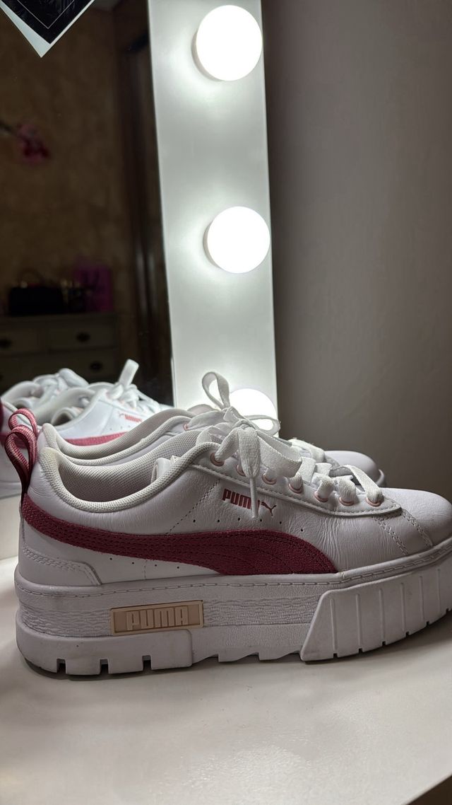 Zapatillas Puma Blancas y Rosas