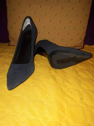 Zapatos de salón MANGO Talla 38.