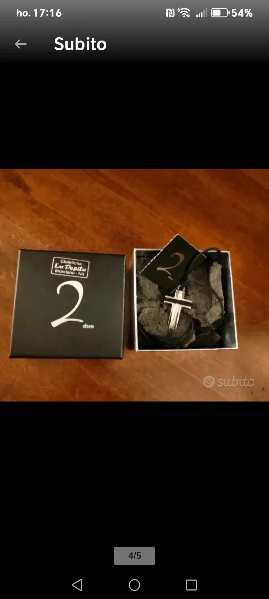 Collana con crocefisso uomo