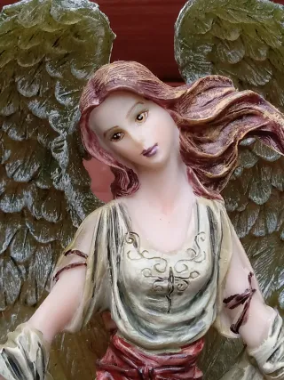 Angelo fata LES alpes con scatola