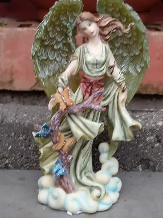 Angelo fata LES alpes con scatola