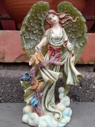 Angelo fata LES alpes con scatola