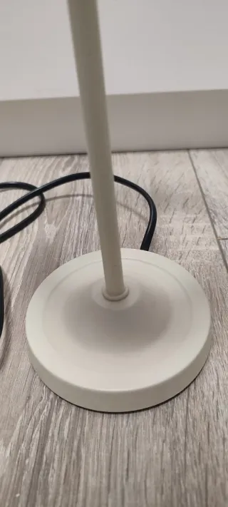 Lámpara Sobremesa Hilo Lila