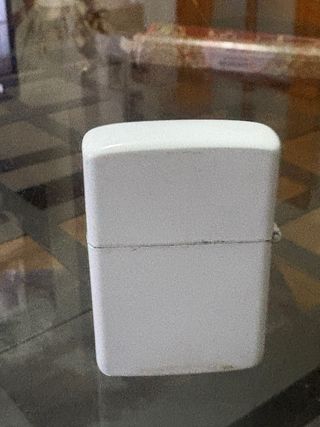 Encendedor Zippu Negro y Pepsi Light 7️⃣€