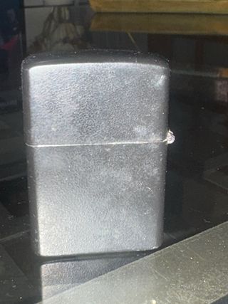 Encendedor Zippu Negro y Pepsi Light 7️⃣€