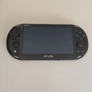 Sony PS Vita Slim 2004 + caricatore