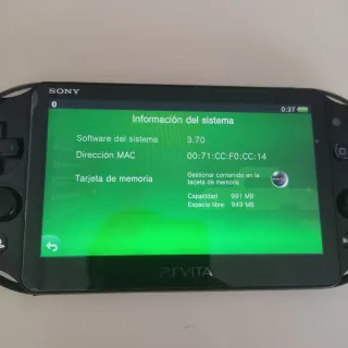Sony PS Vita Slim 2004 + caricatore