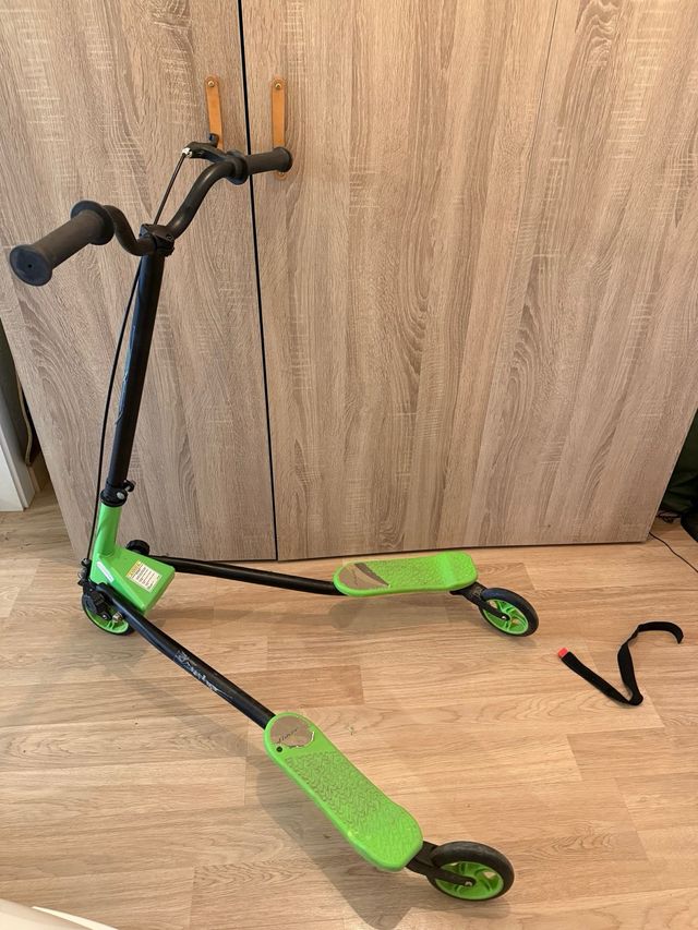 Patinete 3 Ruedas Plegable Verde .l