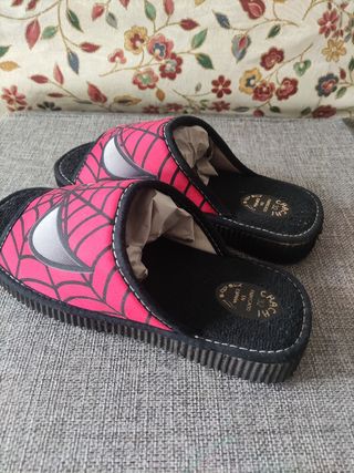 Ciabatte Spiderman Taglia 32