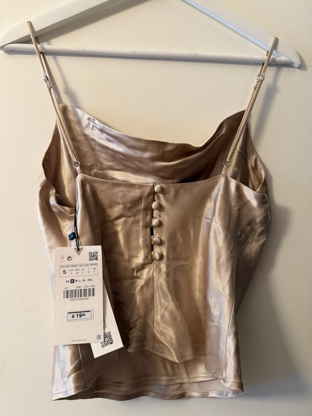 Top lencero satinado dorado