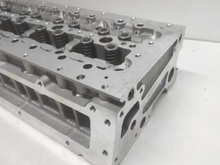 F1ce culata iveco daily caja cerrada (2006 344992