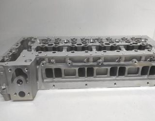 F1ce culata iveco daily caja cerrada (2006 344992