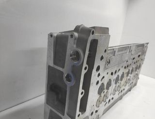 F1ce culata iveco daily caja cerrada (2006 344992