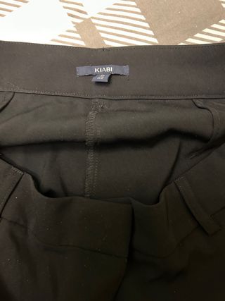 Pantalón negro de señora