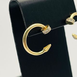 PENDIENTES CLAVO HUECO 18K