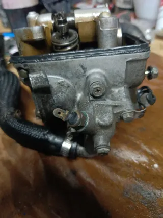 Culata Suzuki Sixteen 125 Inyección