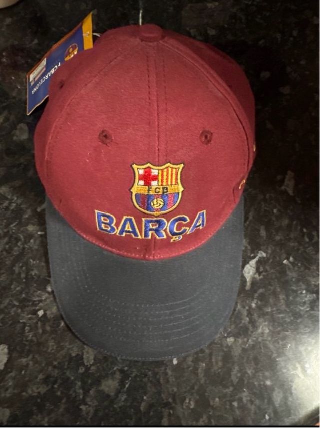 Gorra FC Barcelona Roja y Negra