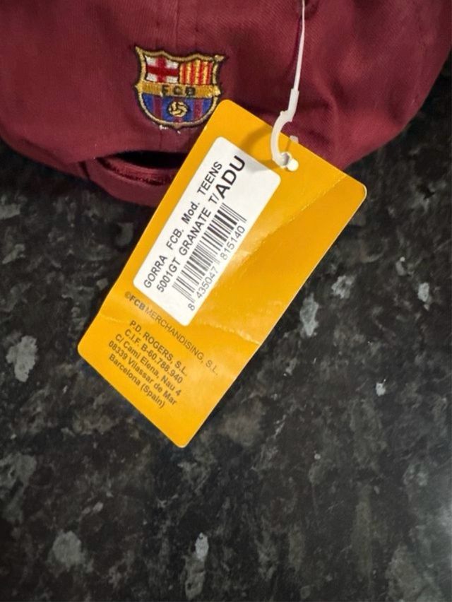 Gorra FC Barcelona Roja y Negra